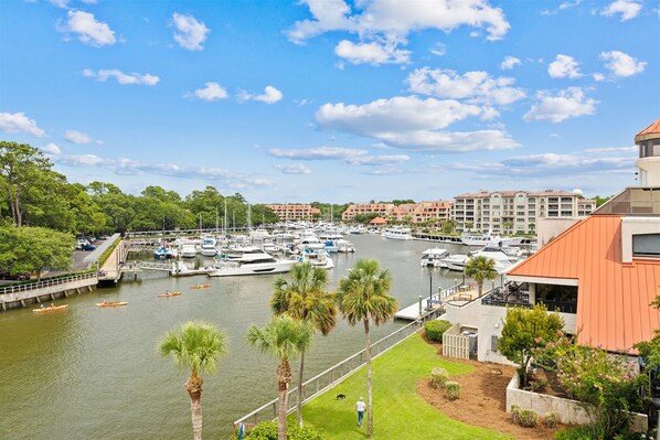 Gorgeous marina views await you from this 4th floor beauty