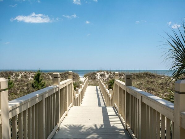 Walkway to beach