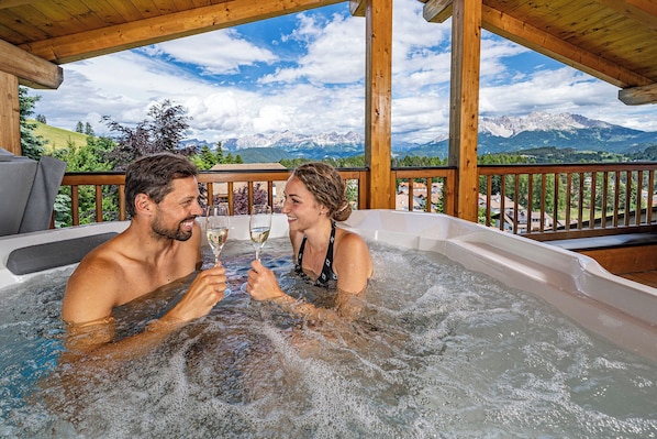 Bain à remous extérieur