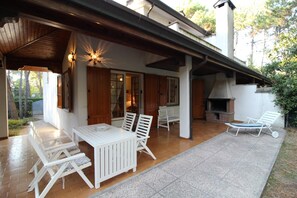Terrace. Patio