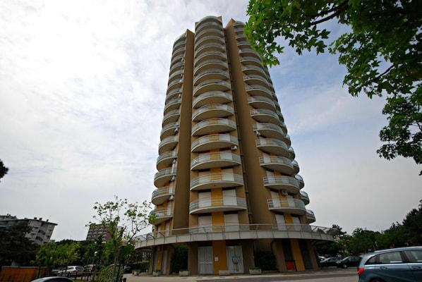 External view of the building. exterior