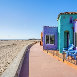 Capitola Venetian #1