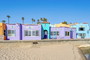 Capitola Venetian #1
