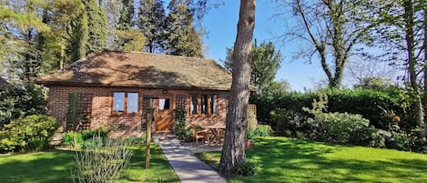 Wyndthorpe Cottage, Milton Abbas