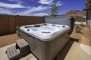 Private hot tub on the patio
