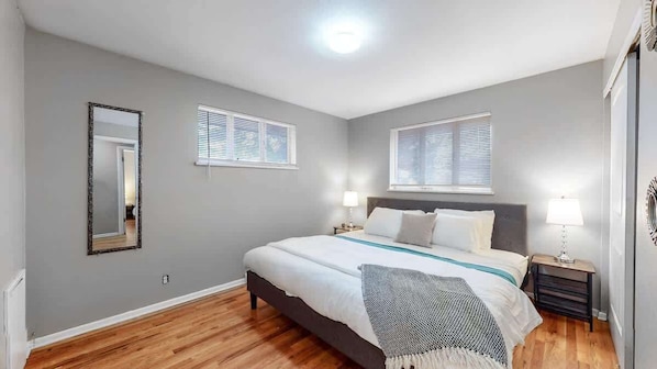 King size bed