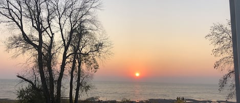 Vista para praia/oceano