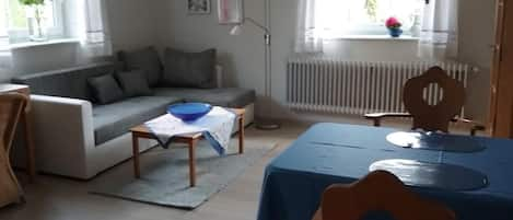 Ferienwohnung-Wohnbereich