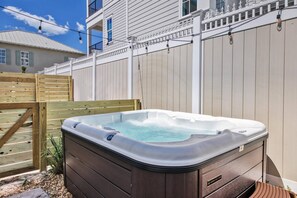 Baignoire à remous extérieure
