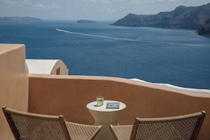 Sitting area with sea view