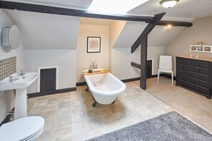 Princess Place Townhouse, Whitby - Host & Stay