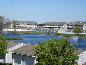 Community Pool, Tennis, Gym and more! Bethany Bay--20160413105143