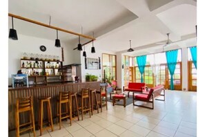 Bar (en la propiedad)
