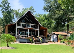 Lakeside view of lakehouse