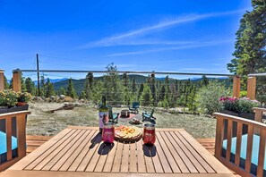 Furnished Deck | Mountain Views
