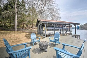 Fire Pit | Private Dock & Boat Slip