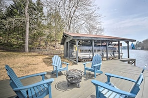Fire Pit | Private Dock & Boat Slip