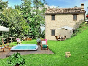 Holiday Home Swimming Pool