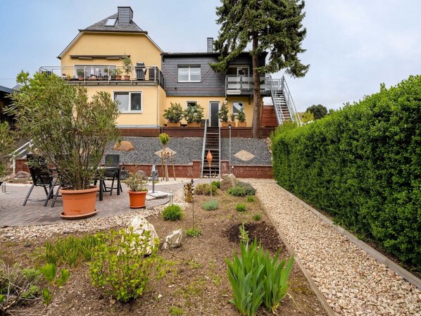Extérieur maison de vacances [été]