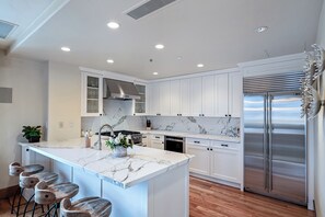 Bluebird-Penthouse-16
