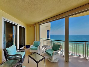 Balcony - Outdoor Seating
