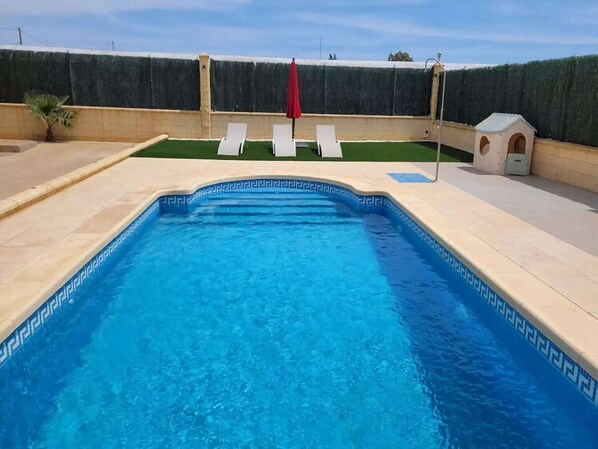 Holiday Home Swimming Pool