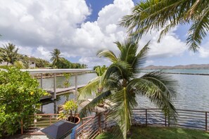 Sea Breeze Villa: Our property has been fenced for your safety. The grounds have peaceful, lush landscaping.