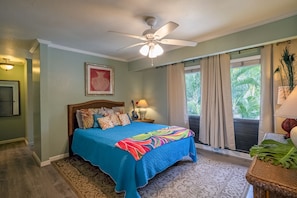 Spacious comfy bedroom - Spacious comfy bedroom | Kahala 123 | Kauai Kahuna Vacation Rentals