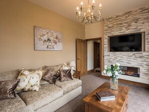 Living room | Sycamore Barn - Hargreaves Head Holiday Cottages, Northowram, near Halifax 