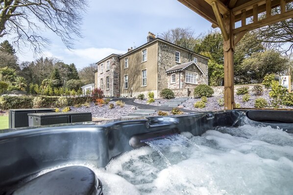 Cilrhiw Country House - Princes Gate (2671)