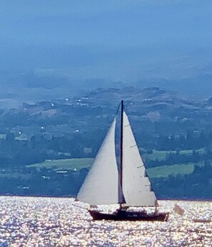 Watch picture perfect boats go by. Dream the dream! Its real, I took this pic.