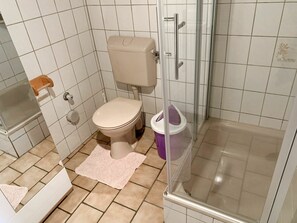 Toilet Seat, Plumbing Fixture, Toilet, Bathroom, Purple, Interior Design