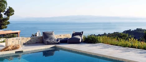 Exquisite Skiathos Villa | Skiathea Villa Alpha | 3 Bedroom | Private Pool | Troulos