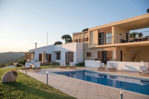 Exquisite Skiathos Villa | Skiathea Villa Alpha | 3 Bedroom | Private Pool | Troulos