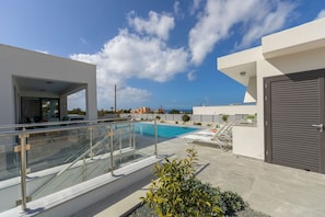 Luxury Paphos Villa | Villa Adaris | 5 Bedroom Villa | Private Swimming Pool | Sea Views