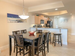 Dinning Room Table