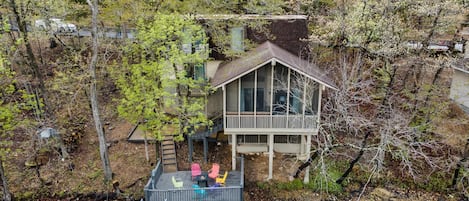 Arial view of Tranquility Cove property