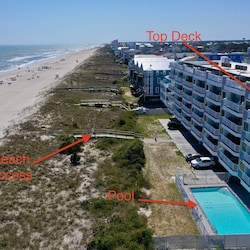 Top Deck is all about convenience - no need to carry anything very far to enjoy the pool or beach