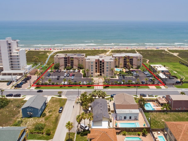 Aerial view of the Beach House Complex.