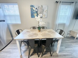 Dinning Area (1)