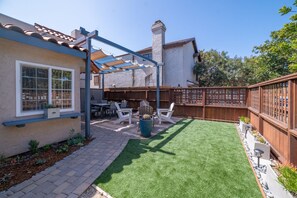 Spacious backyard area