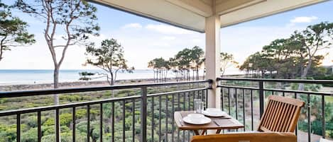 Dine on the balcony with this amazing 180 degree view!