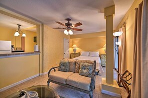 Studio | Single-Story Unit