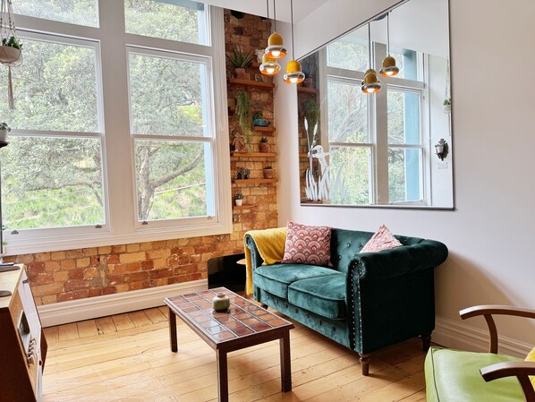 (Living room) with park views