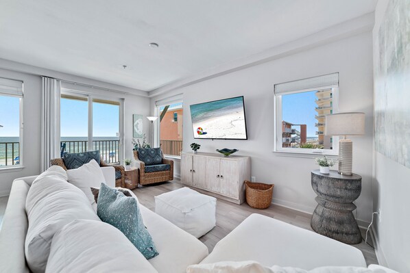 Welcome to Sea Glass 207!