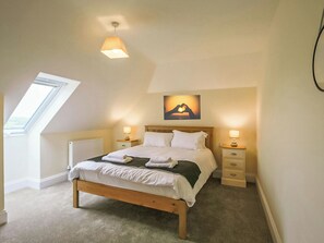 Double bedroom | 1 Dawson Court - Dawson Court, Mablethorpe