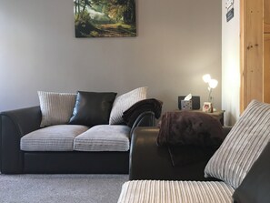 Living room | Nidd Cottage, Pately Bridge