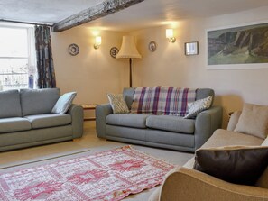 Living room | The Black Bull, Appleby