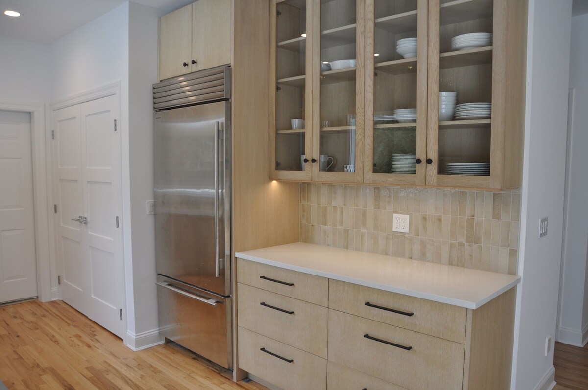 Luxury 4BR Beach House,Heated Pool, Bay & Ocean Beaches,Tesla EV Chgr, Pets yes