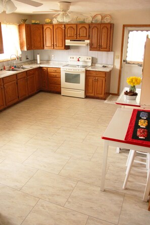 Kitchen
